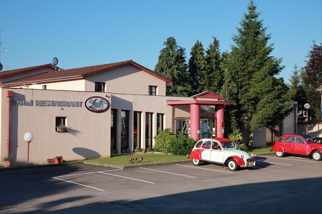 Logis Le Luth Hotel Mirecourt Bagian luar foto